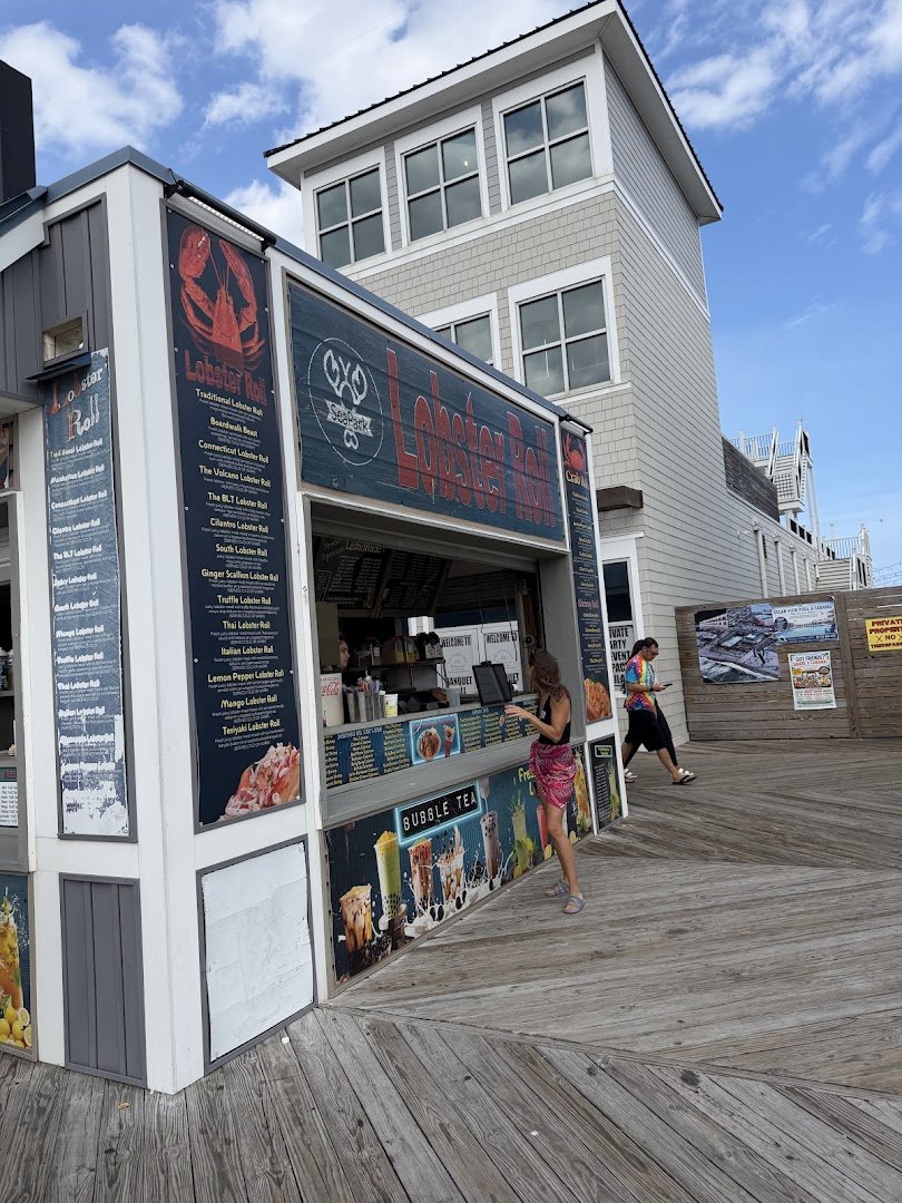 Seafood spot near the Seaside Heights boardwalk